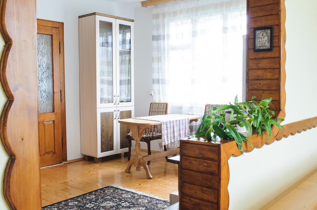 Karpatskiy Maetok Apartment Verhovîna Exterior foto
